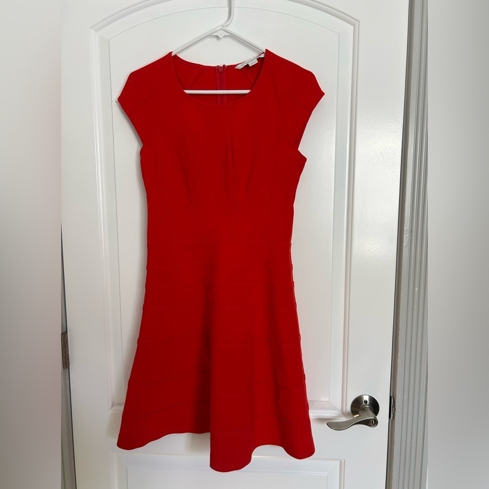 Diane Von Furstenberg DVF Rebecca  Dress Red Fit and Flare Mini Size 4